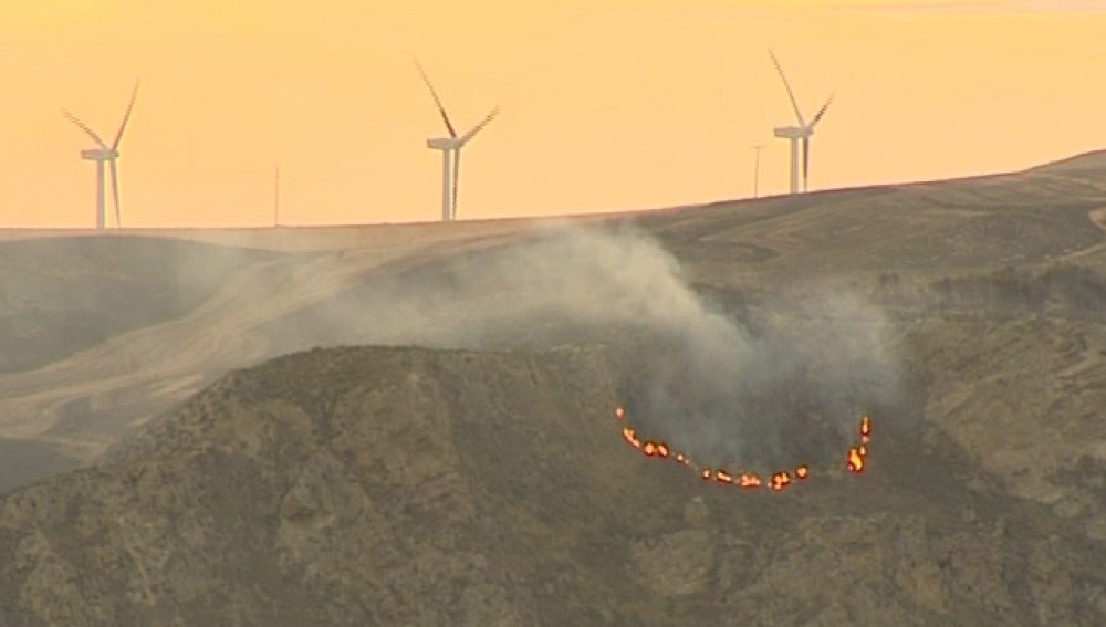 Incendio activo en Falces