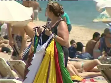 Venta ambulante en la playa Venta ambulante en la playa