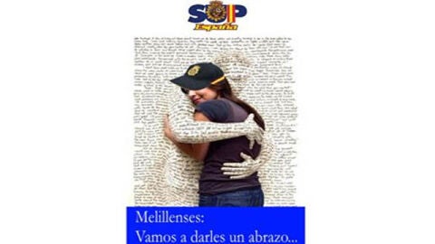 Carteles en apoyo a las polic&iacute;as