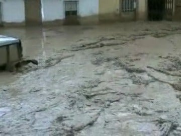 Un río se desborda en Sevilla