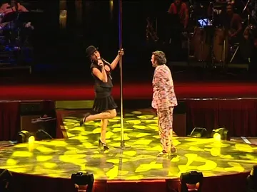 Cabaret en las fiestas de Bilbao Cabaret en las fiestas de Bilbao