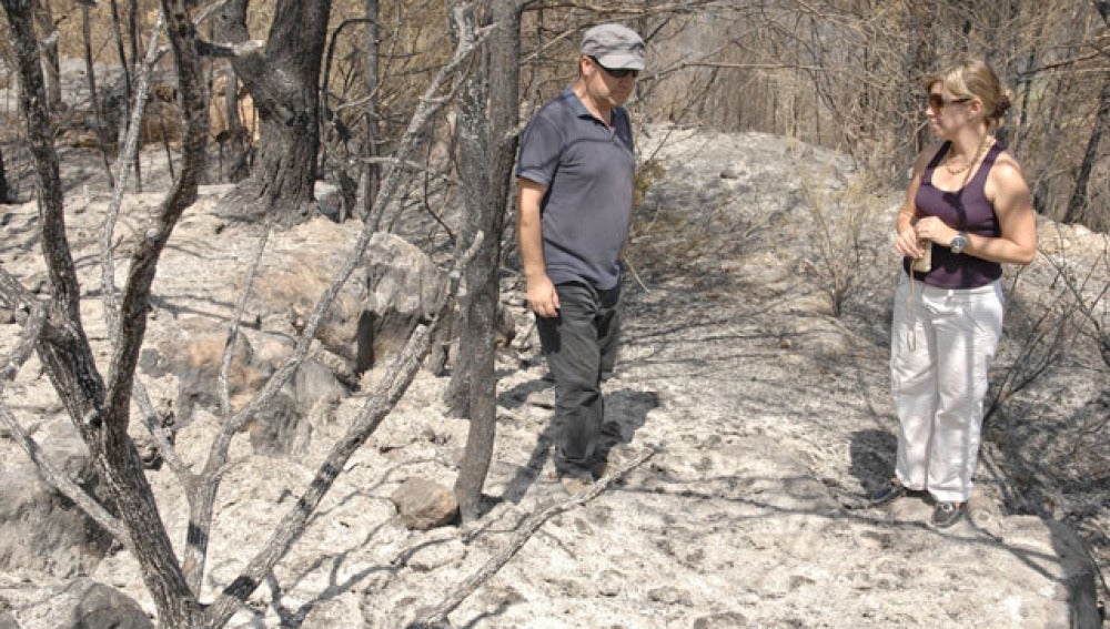 Vecinos afectados por el incendio de Ibiza