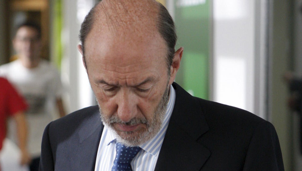 Rubalcaba apuesta por Trinidad Jiménez