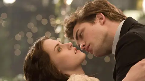 Crepúsculo inició el boom de las películas de vampiros Crepúsculo inició el boom de las películas de vampiros