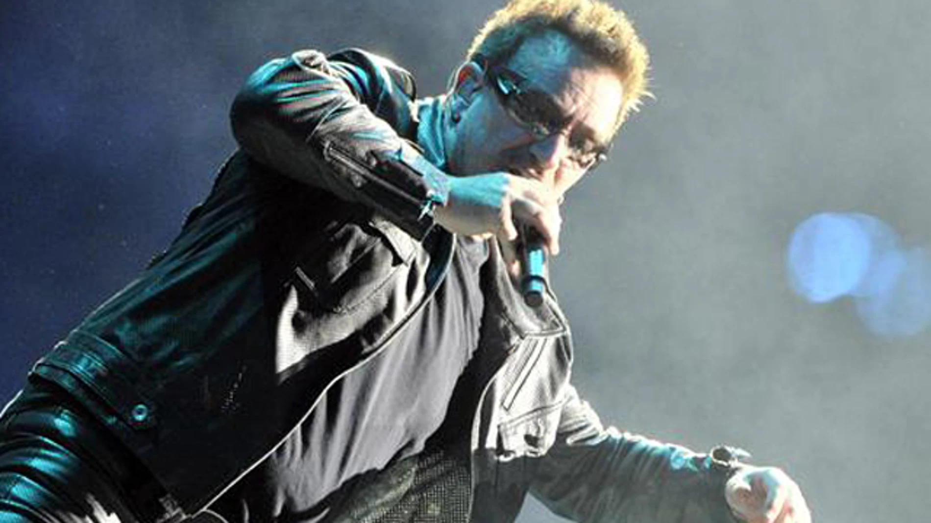 Bono, vocalista de U2 Bono, vocalista de U2