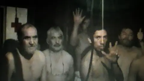 Mineros atrapados en Chile Mineros atrapados en Chile