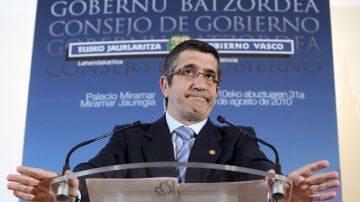 Patxi López tras presidir el Consejo del Gobierno Vasco