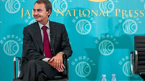 Zapatero, ante la prensa en Japón Zapatero, ante la prensa en Japón