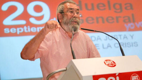 Candido M&eacute;ndez, dando un discurso