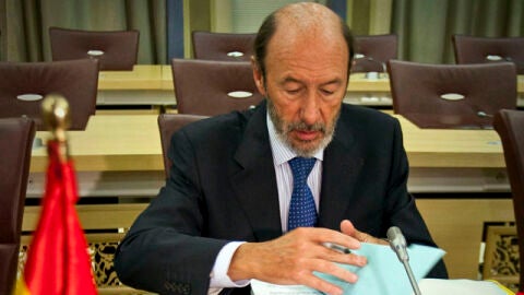 El ministro del Interior, Alfredo P&eacute;rez Rubalcaba