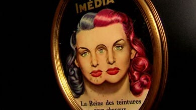 Un postizo de Grace Kelly o un mechón de los Beatles en una muestra en Barcelona