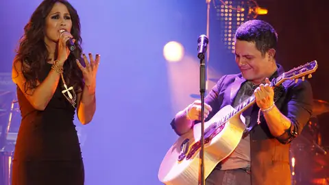 Dúo de Alejandro Sanz con Malú Dúo de Alejandro Sanz con Malú