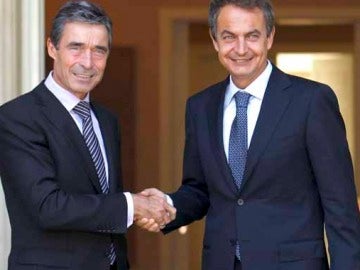 Zapatero y Rasmussen en Moncloa