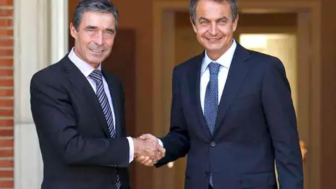Zapatero y Rasmussen en Moncloa Zapatero y Rasmussen en Moncloa