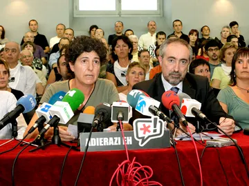 Representantes de Adierazi EH Representantes de Adierazi EH