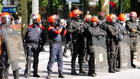 El detenido insultó a agentes de la Ertzaintza El detenido insultó a agentes de la Ertzaintza