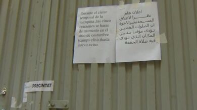 Cierran una mezquita en Lleida por exceso de aforo