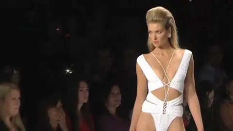 El bikini en la Semana de la Moda de NY El bikini en la Semana de la Moda de NY