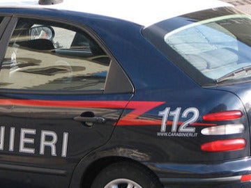 Coche de policía italiana