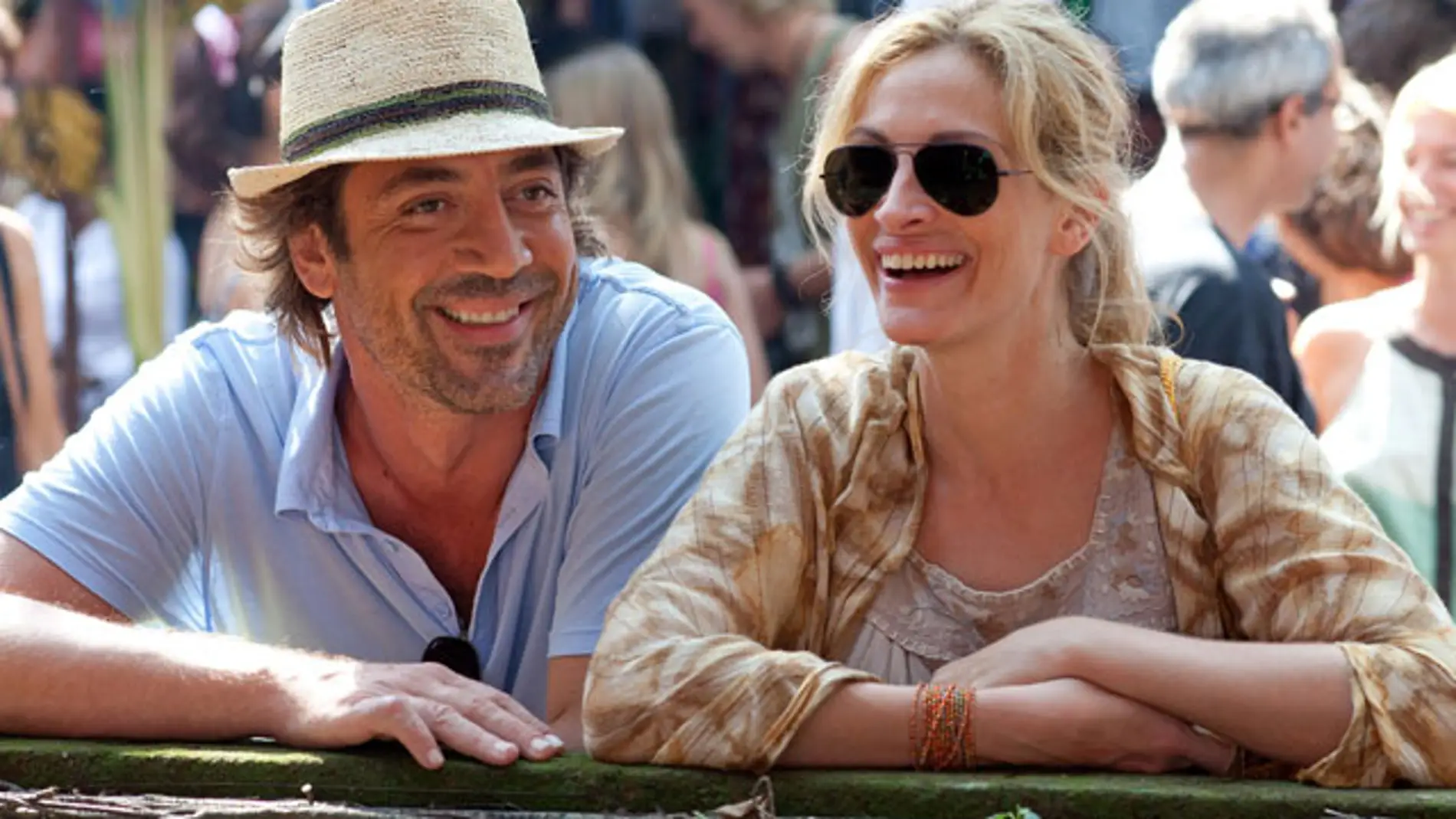 Bardem y Roberts en 'Come, reza, ama'