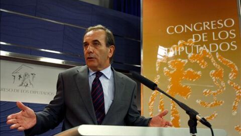 Alonso explica el acuerdo para los Presupuestos