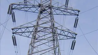 Las eléctricas informarán a Hacienda de los consumos de luz de los contribuyentes desde febrero Las eléctricas informarán a Hacienda de los consumos de luz de los contribuyentes desde febrero