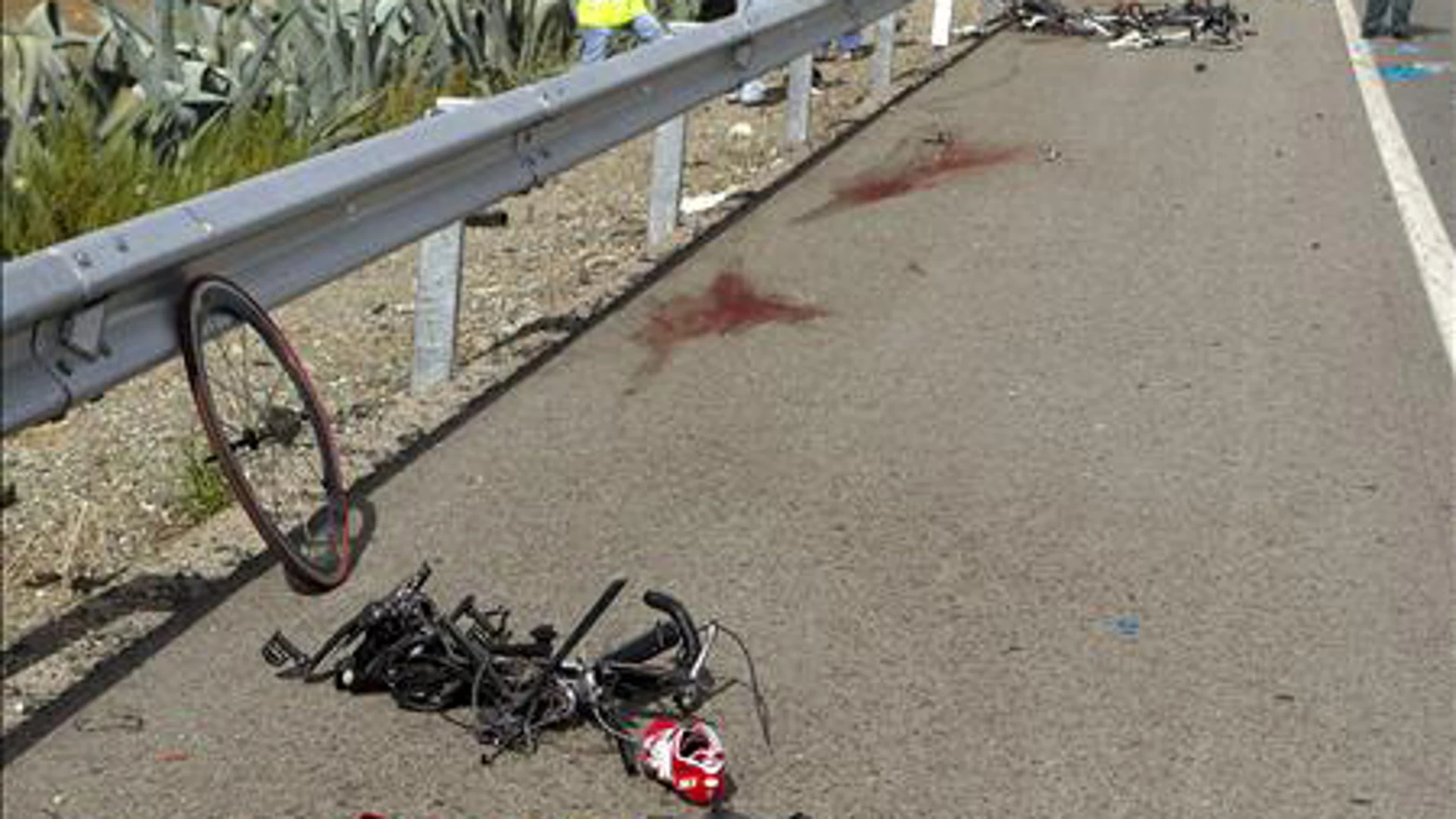 Accidente mortal de dos ciclistas Accidente mortal de dos ciclistas