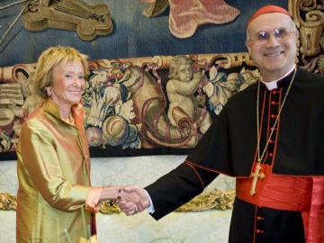 Tarsicio Bertone recibe a De la Vega en el Vaticano Tarsicio Bertone recibe a De la Vega en el Vaticano
