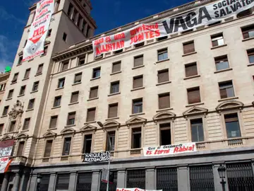 Okupas en el Banco de Crédito de Barcelona Okupas en el Banco de Crédito de Barcelona