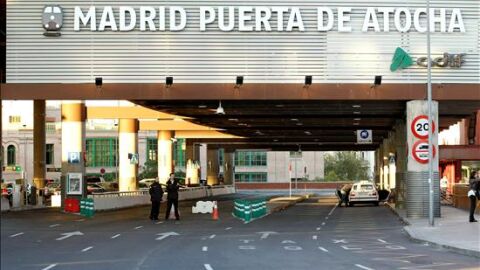 La estaci&oacute;n de Atocha amanec&iacute;a des&eacute;rtica