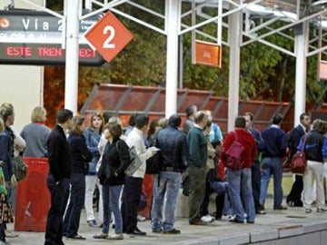 Andén de la estación de Las Rozas