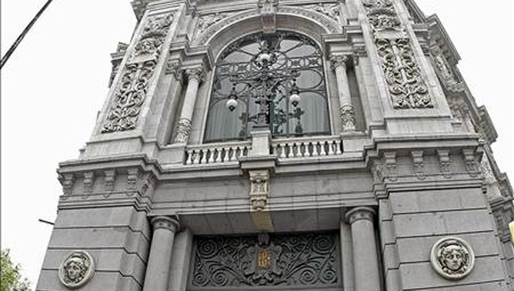 Fachada del Banco de España