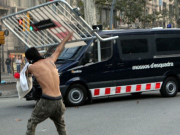 Los antisistema, habituales en las protestas en Barcelona