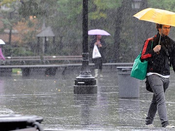 Alerta por lluvia y viento