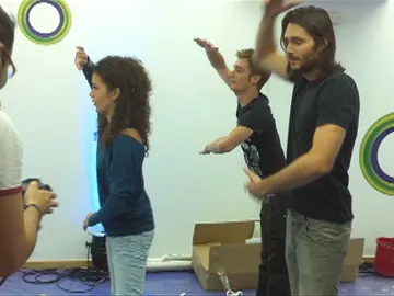Los chicos bailando con Kinect Los chicos bailando con Kinect