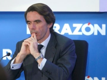 José maría Aznar visita el foro de "La Razón"