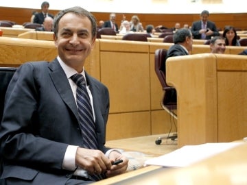 Zapatero en la sesión de control