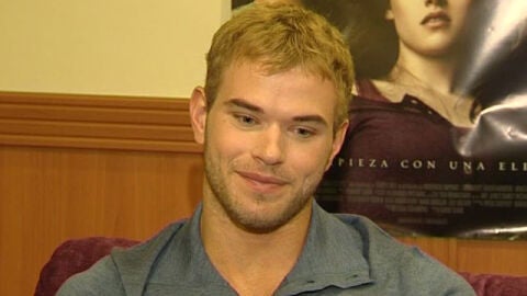 Kellan Lutz durante la entrevista