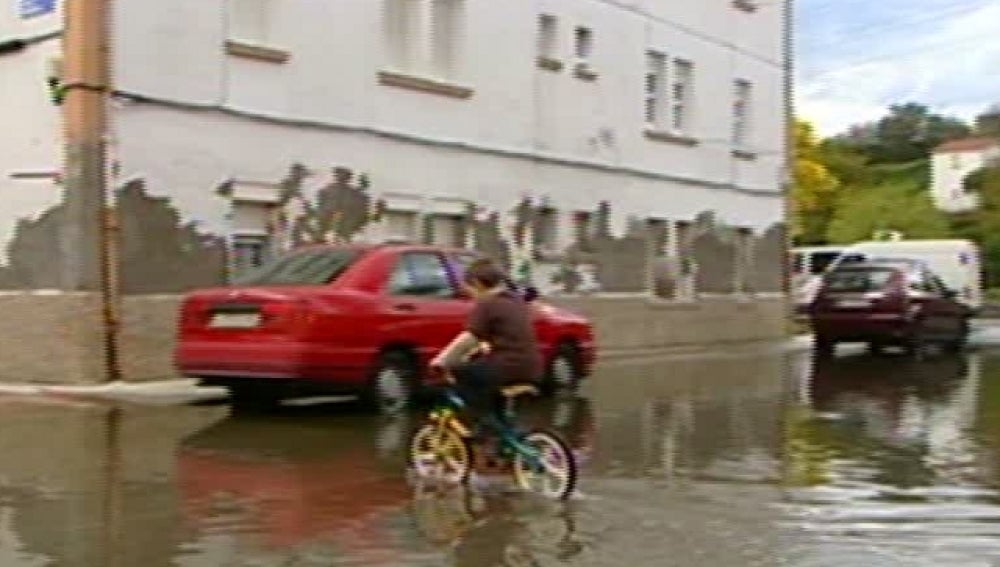 Calles inundadas en Betanzos