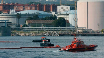 Mancha de fuel en Tarragona