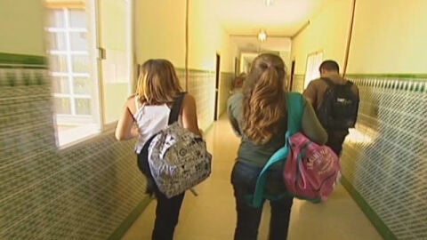 Un alumno ser&aacute; indemnizado por recibir collejas en el colegio