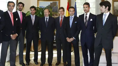 Reunión de los toreros con Rubalcaba Reunión de los toreros con Rubalcaba