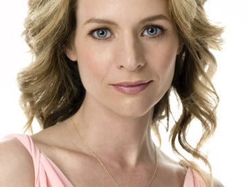 Jessalyn Gilsig 