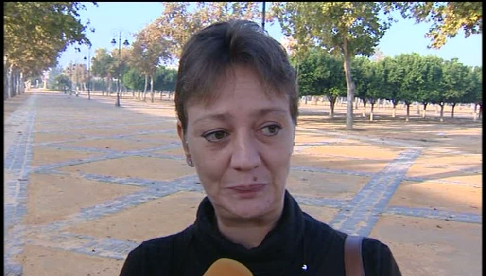 Lleva un cuchillo para defenderse de su ex