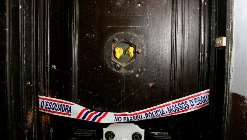 La puerta de la vivienda en Tarragona