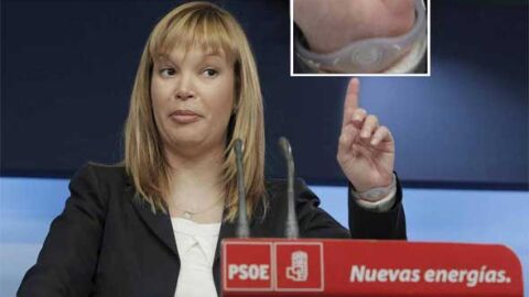Leire Paj&iacute;n luciendo la 'Power Balance'