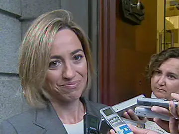 Carme Chacón antes de entrar al Congreso Carme Chacón antes de entrar al Congreso