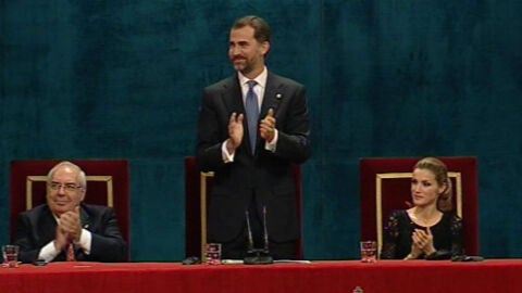 El Pr&iacute;ncipe Felipe preside la ceremonia