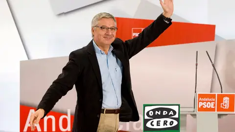 José Blanco corrige en Onda Cero José Blanco corrige en Onda Cero