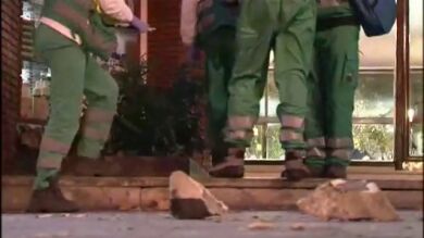 Fallece una mujer en Bilbao al caerle un trozo de cornisa en la Gran Vía